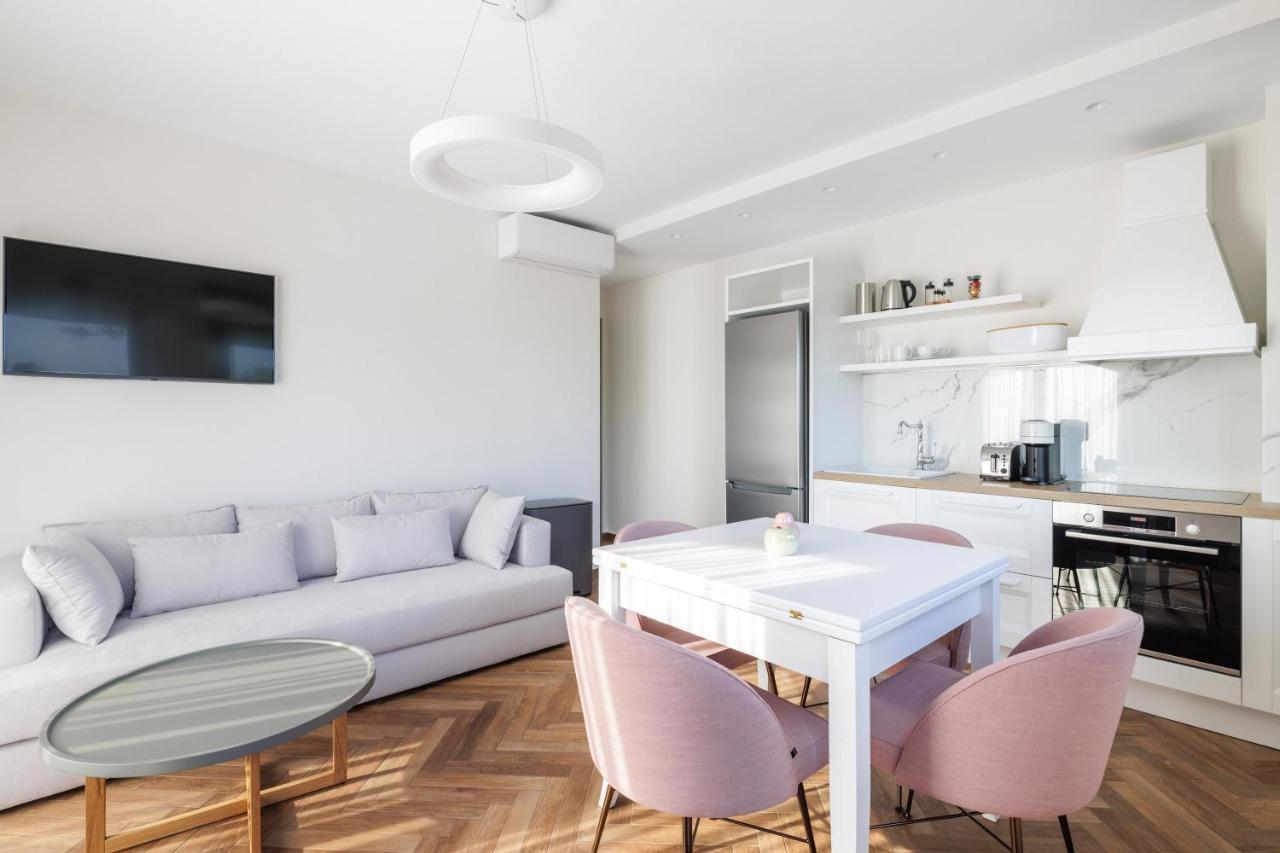 Helia All Seasons Apartments Astris Exterior photo